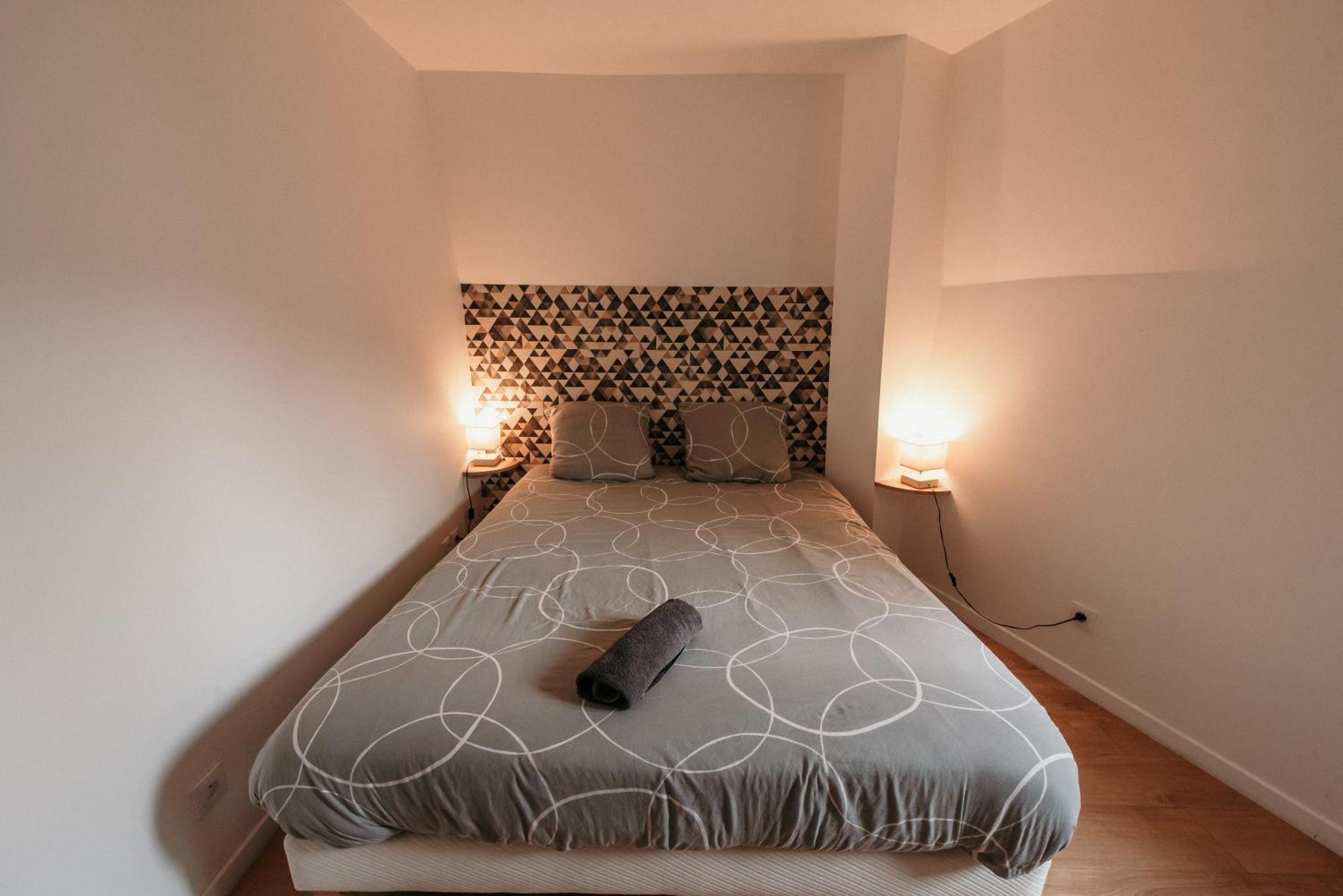 Appartement De Thomas Charleville-Mézières Buitenkant foto